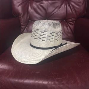 Meet your Posher, Joshua